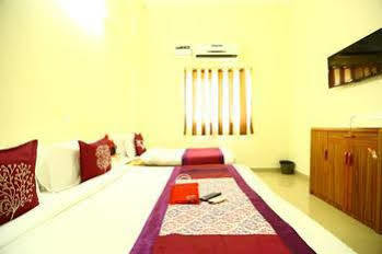 Capital O 10546 Parkway Inn Chennai Exterior photo