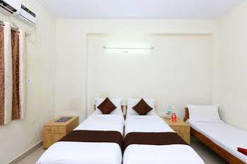 Capital O 10546 Parkway Inn Chennai Exterior photo